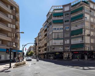 Vista exterior de Apartament en venda en  Granada Capital amb Calefacció