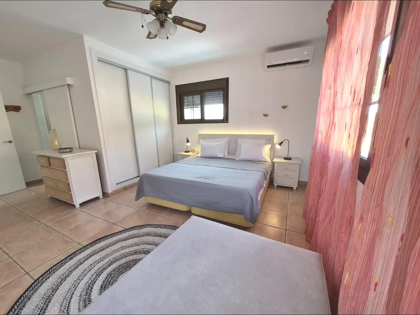 Schlafzimmer von Haus oder Chalet zum Verkauf in El Pinar- Palacio de Congresos