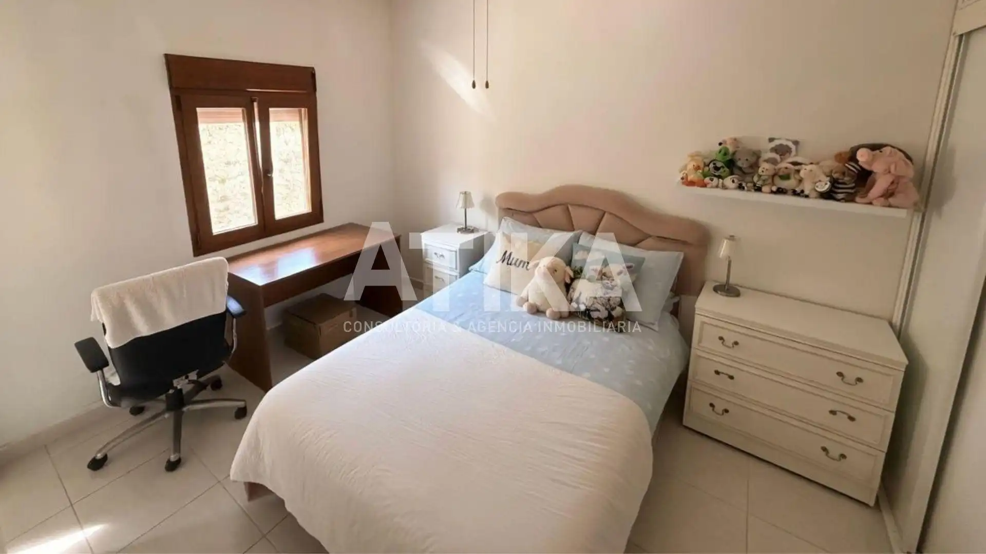 Dormitori de Casa o xalet en venda en Ontinyent amb Aire condicionat, Calefacció i Terrassa