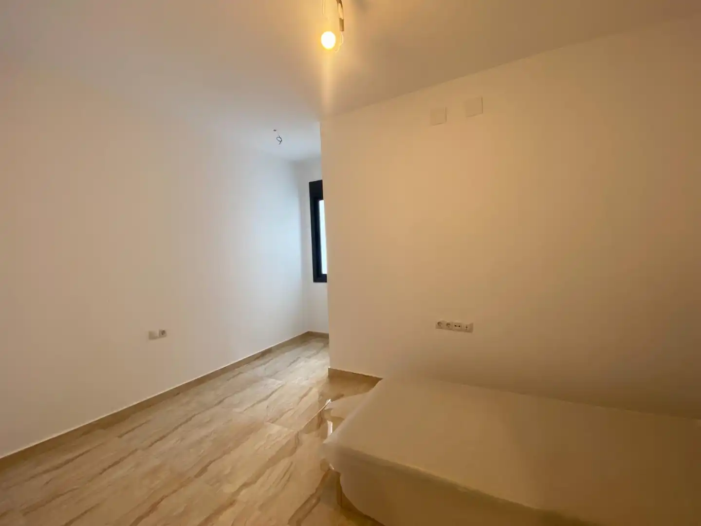 Inmuebles singulares con ascensor en venta en Calle Cristina 15, imagen 4