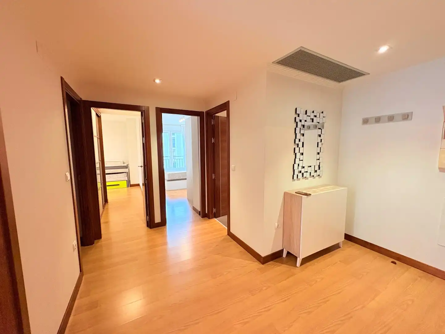 Flat with lift for sale in Calle MSP, imagen 4