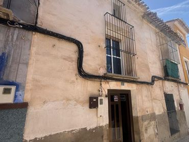 Reihenhaus zum Verkauf in Calle CAMPOY 8
