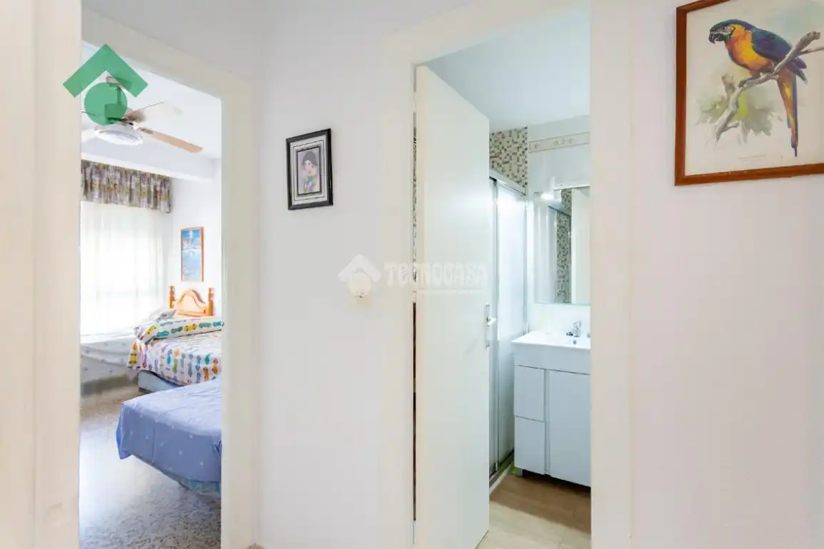 Bedroom of Flat for sale in Almuñécar  with Air Conditioner