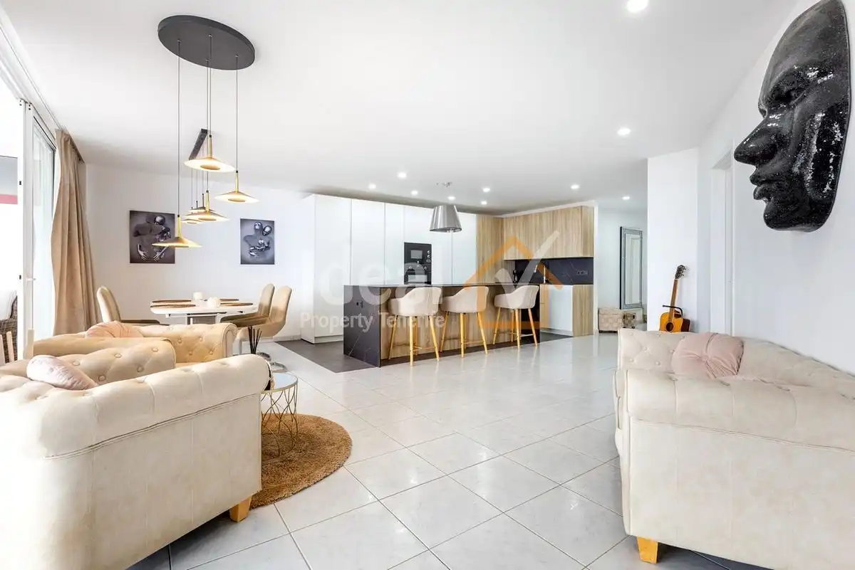 Apartment with pool for sale in Costa Adeje, imagen 3
