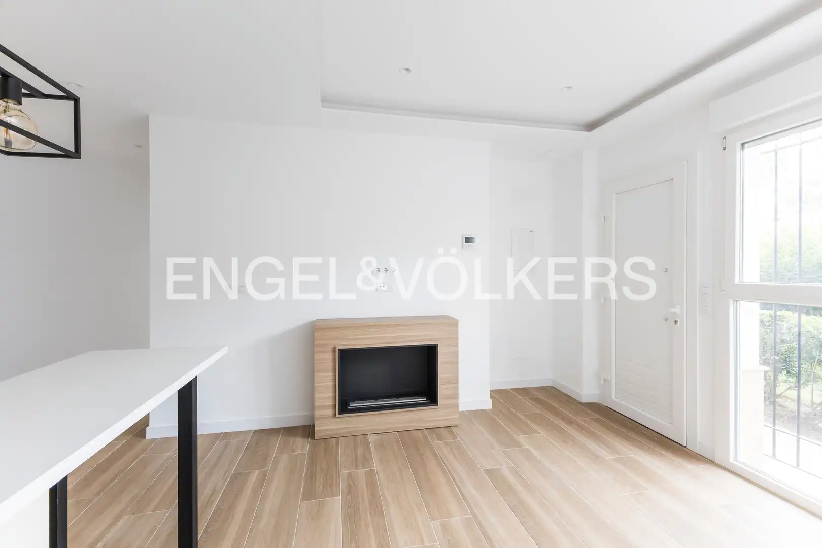 Sala d'estar de Apartament en venda en Madrid amb Aire condicionat i Calefacció