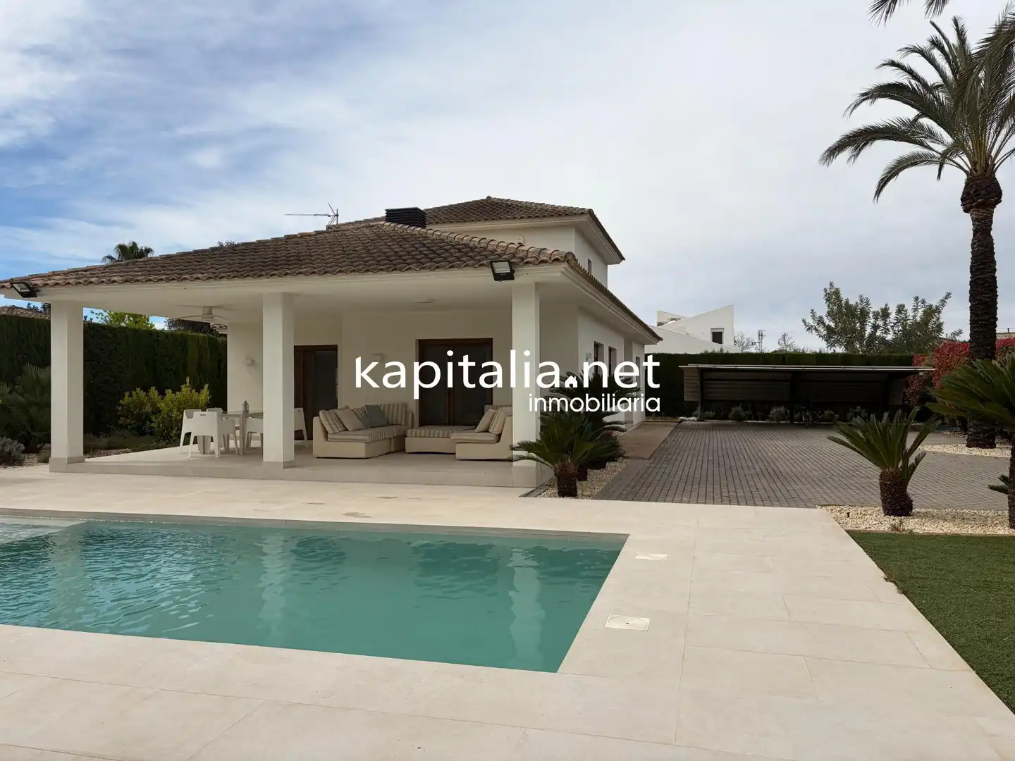 Vista exterior de Casa o xalet en venda en Ontinyent amb Aire condicionat, Calefacció i Jardí privat