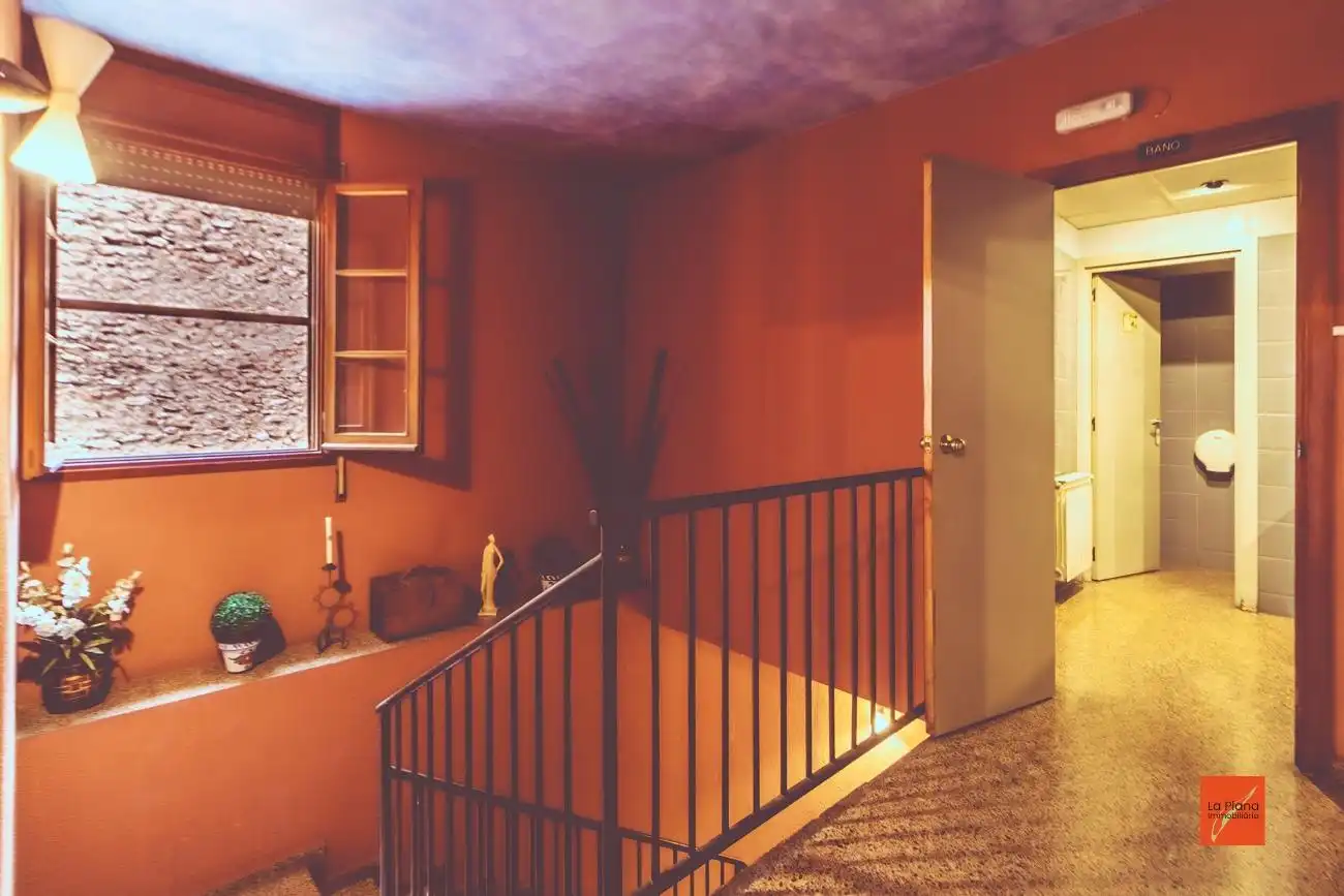 Edificio en venta en Santa Bàrbara