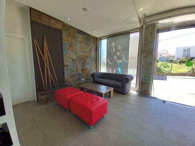 Local comercial en Alquiler en Rúa Vilar en Palmeira