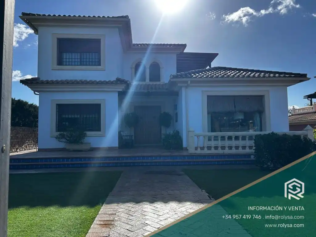 Casa o chalet en venta en Alcolea