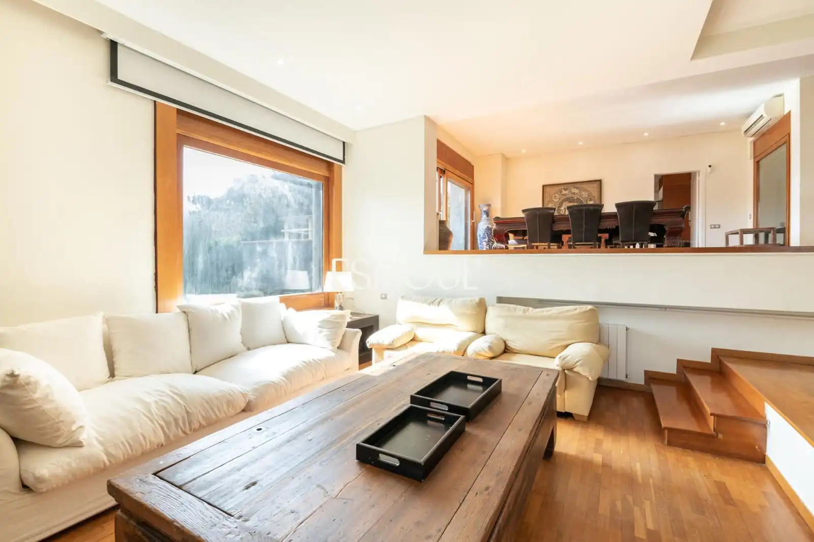 Living room of Houses for sale in Sant Cugat del Vallès  with Air Conditioner, Heating and Private garden