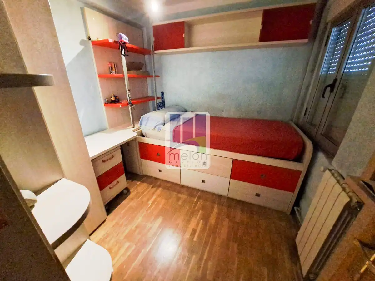 Habitación de Piso en venta en Burgos Capital con Trastero