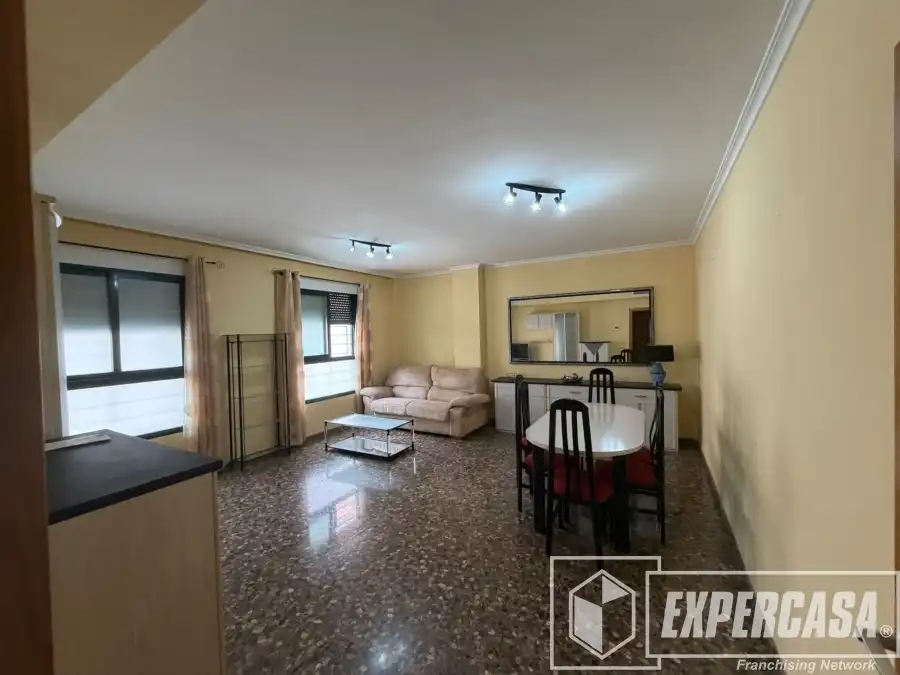 Apartamento de alquiler en Silla