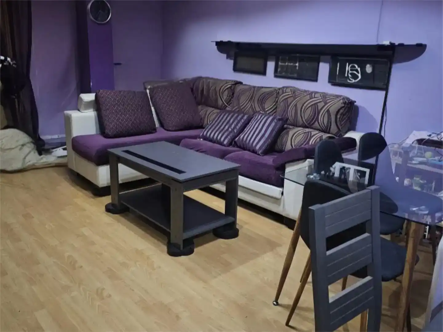 Sala d'estar de Pis en venda en Marchamalo amb Aire condicionat i Balcó