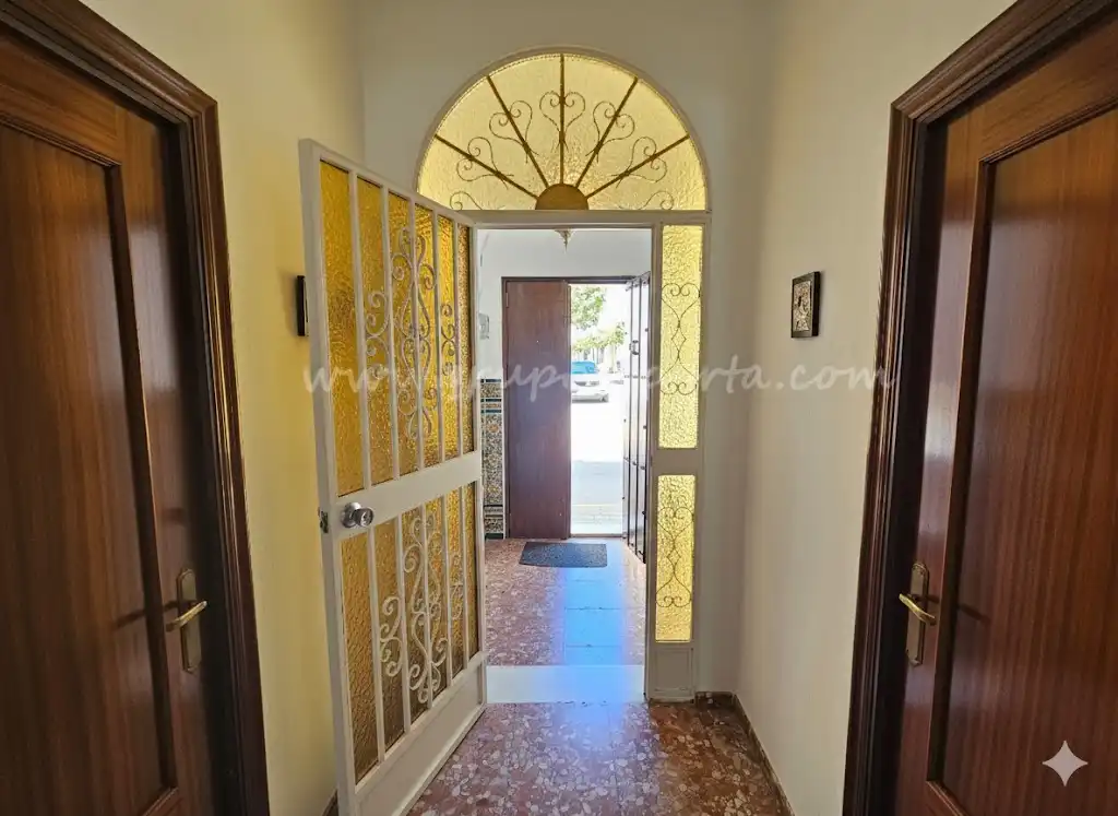 Casa adosada en venta en Umbrete