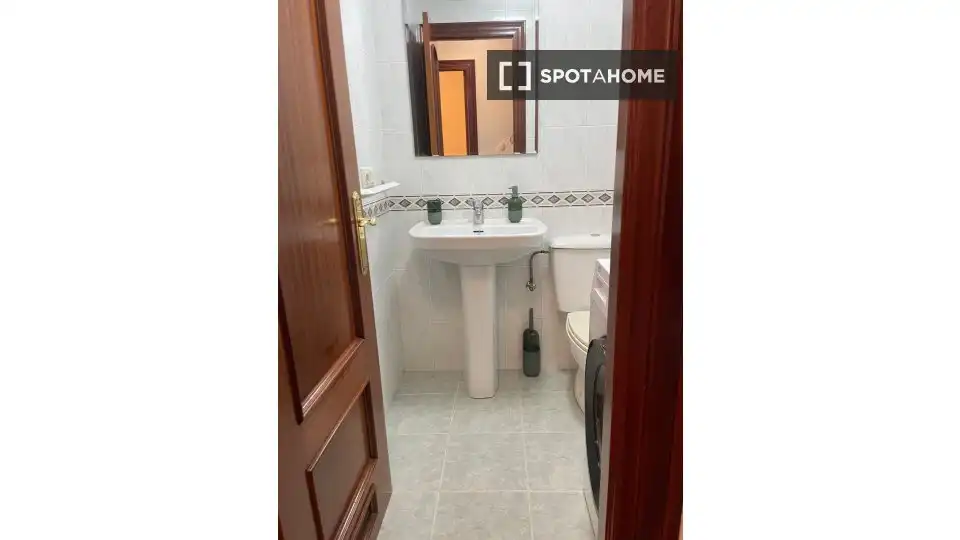 Habitación en Teatinos - Los Prados