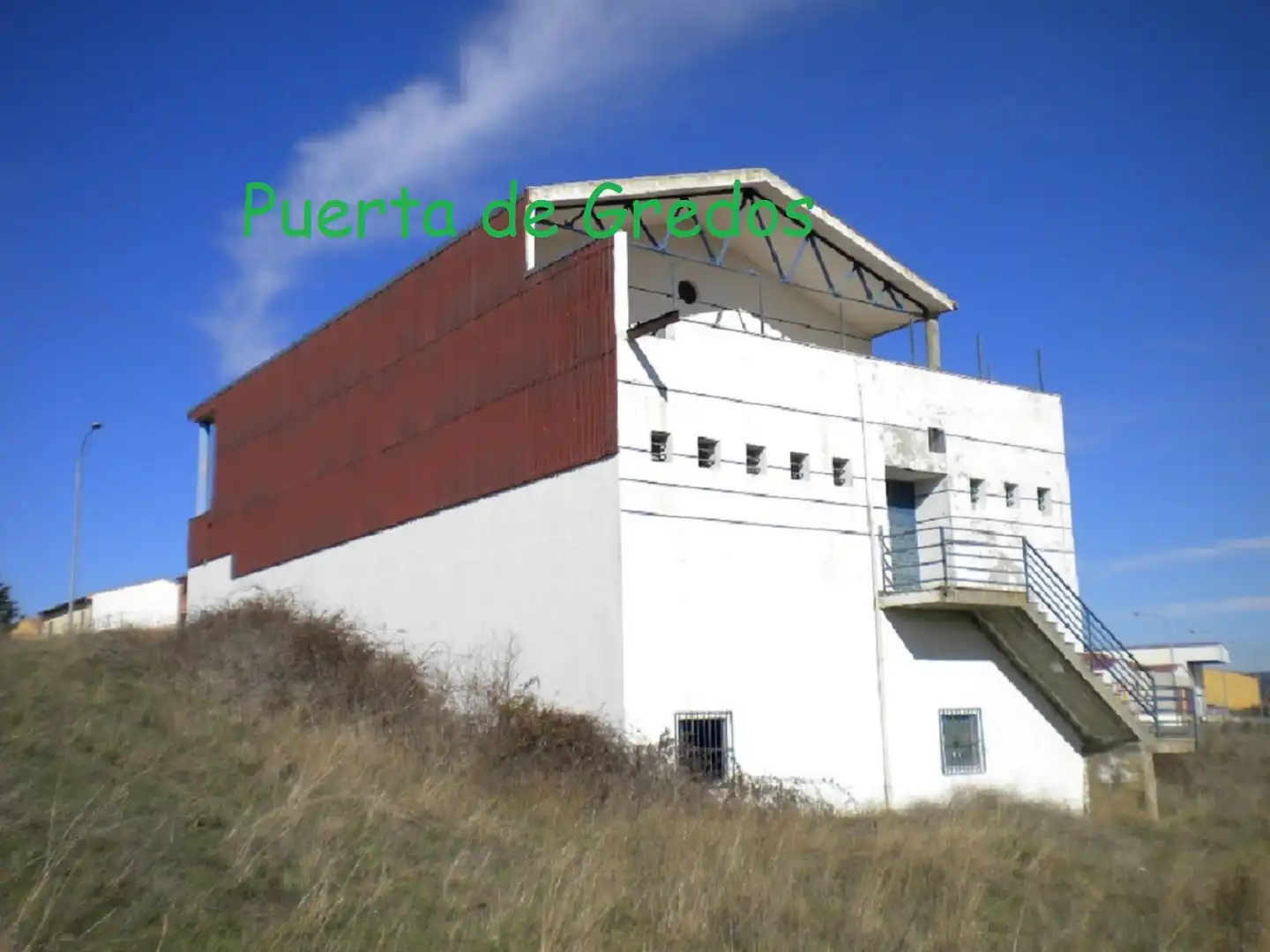 Außenansicht von Gebäude zur Miete in El Barco de Ávila 