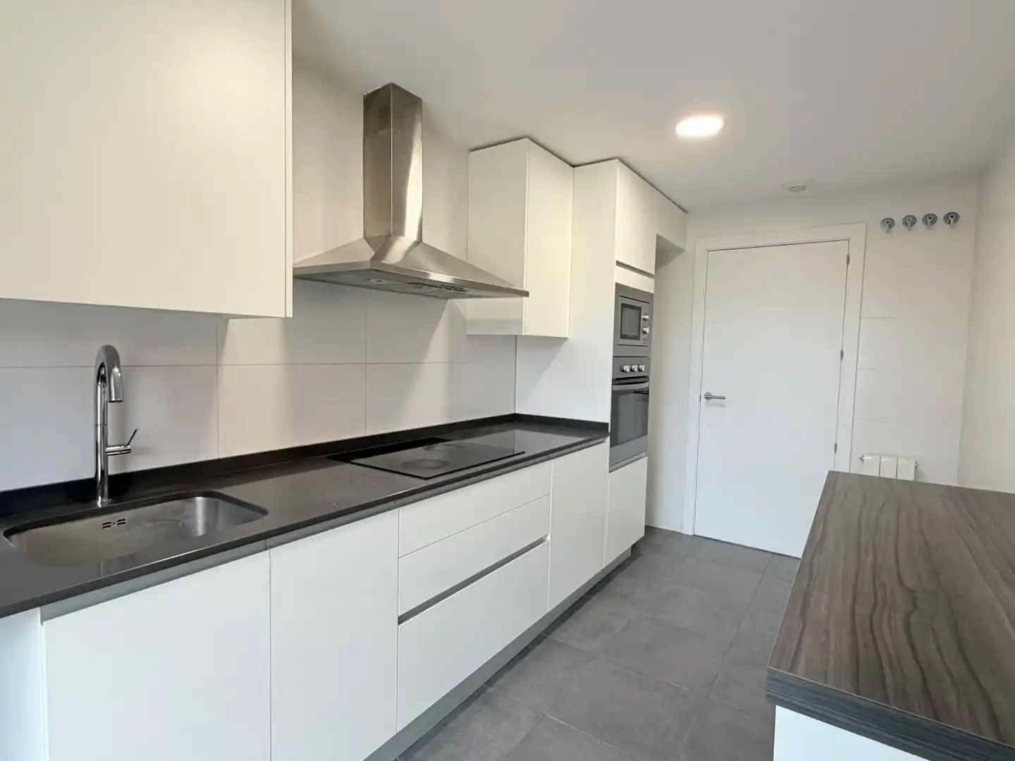 Cocina de Piso de alquiler en Igualada con Aire acondicionado, Calefacción y Parquet