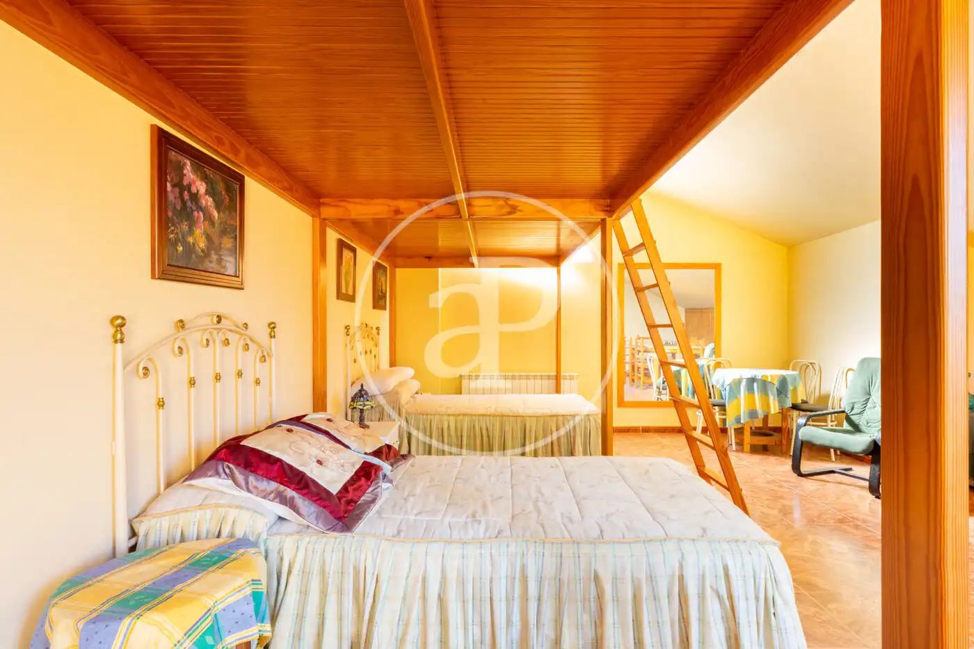 Bedroom of Houses for sale in Serra  with Air Conditioner, Heating and Private garden