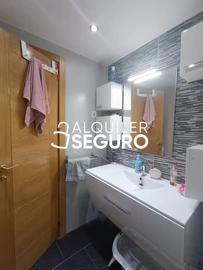 Piso de alquiler en Santa Escolastica, Los Ángeles