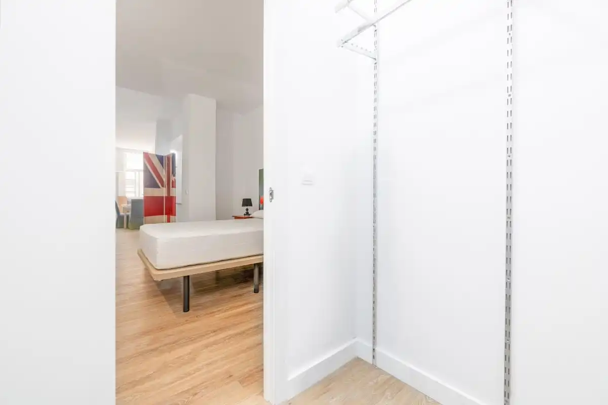 Schlafzimmer von Loft zum Verkauf in Sevilla mit Klimaanlage und Heizung