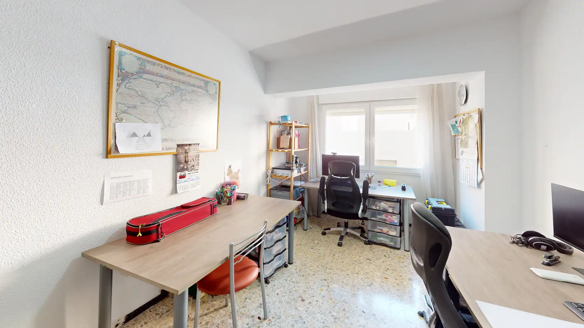 Piso en venta en Almería con Aire acondicionado, Calefacción y Trastero