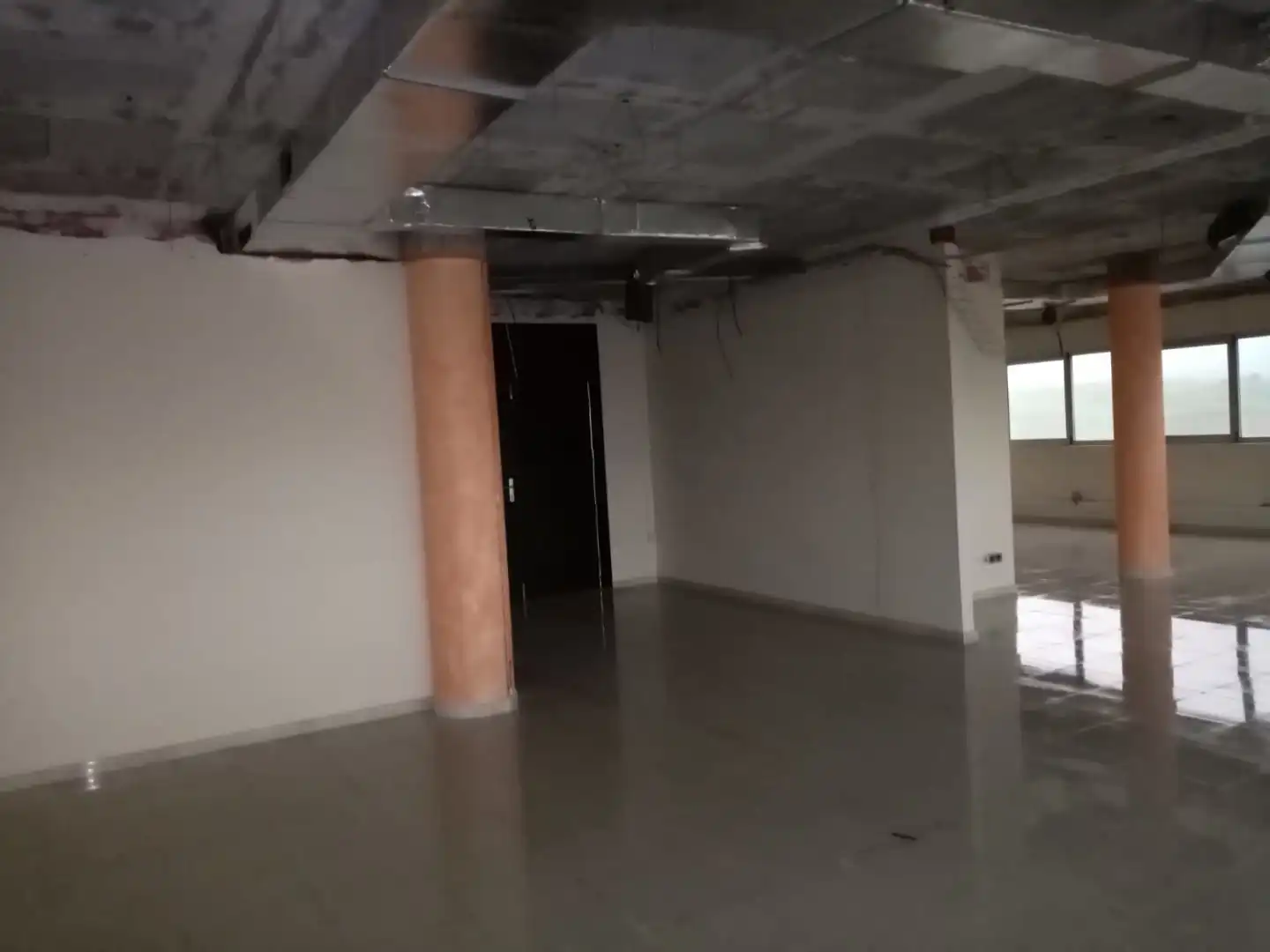 Oficina de alquiler en C/ Francesc Layret, Can Borrell