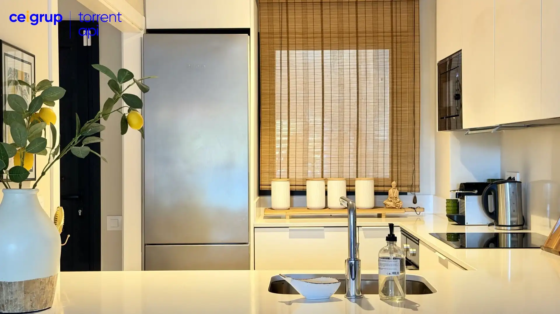 Kitchen of Ground floor for sale in Sa Riera - Sa Fontansa