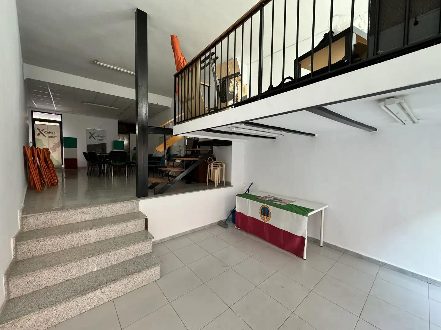 Local comercial en venta en Avenida Libertad 17