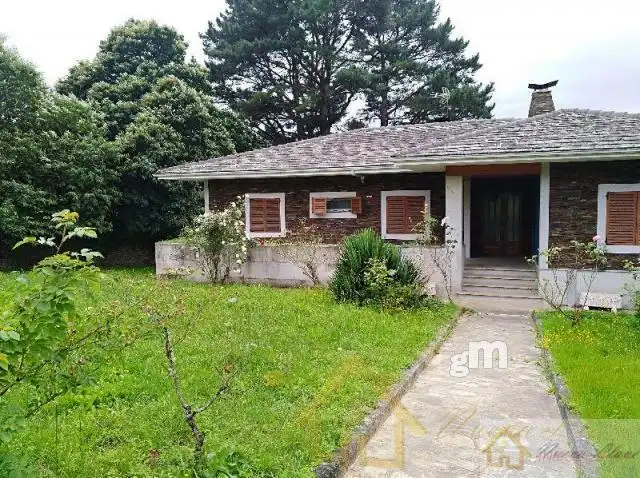 Vista exterior de Casa o chalet en venta en Lugo con Calefacción, Terraza y Trastero