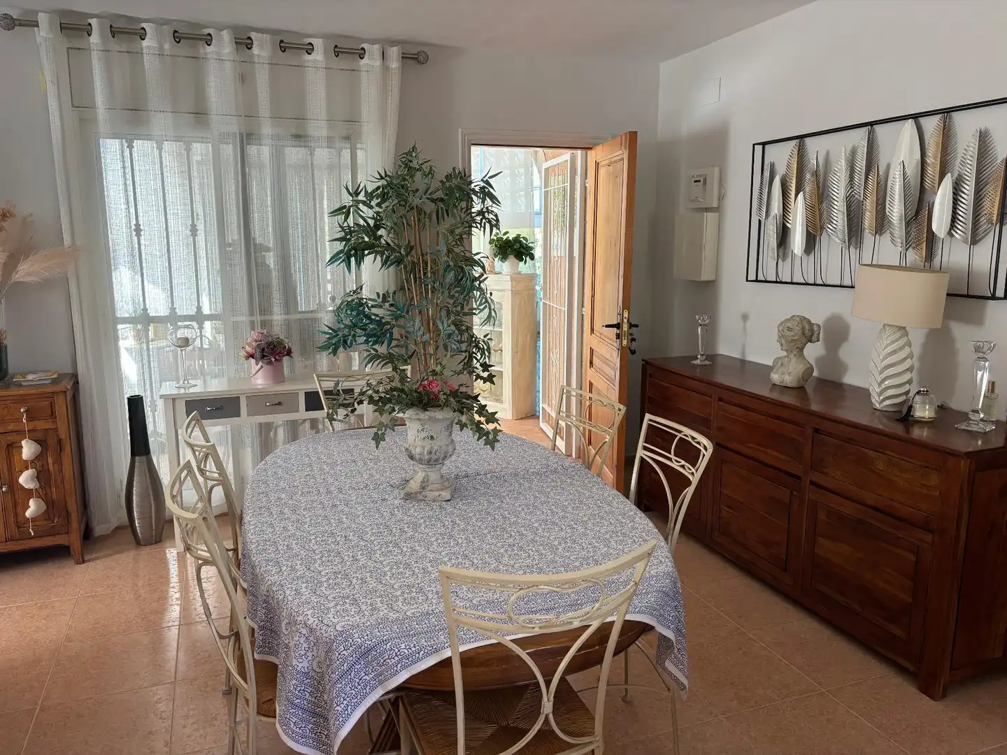 Menjador de Casa o xalet en venda en L'Ametlla de Mar  amb Jardí privat, Terrassa i Traster