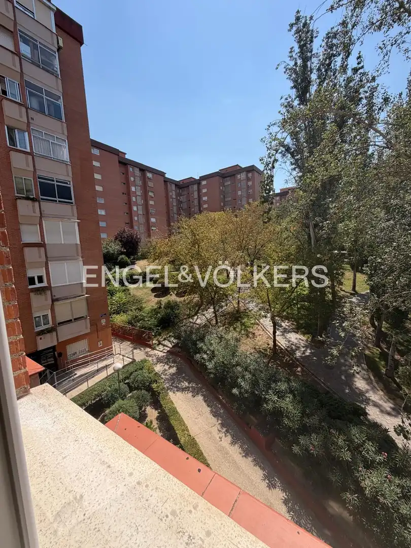 Terrassa de Pis de lloguer en Madrid amb Calefacció