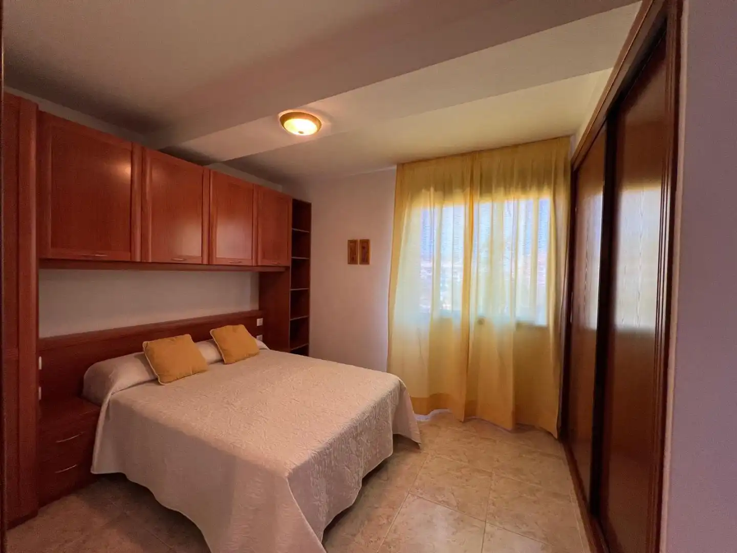 Habitación de Apartamento de alquiler en San Roque - Ronda Norte