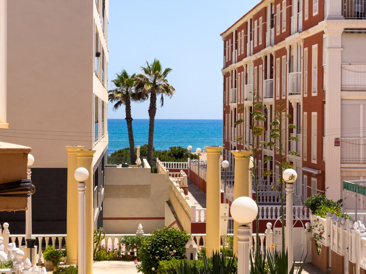 Bedroom of Duplex for sale in Torrevieja  with Heating, Terrace and Swimming Pool