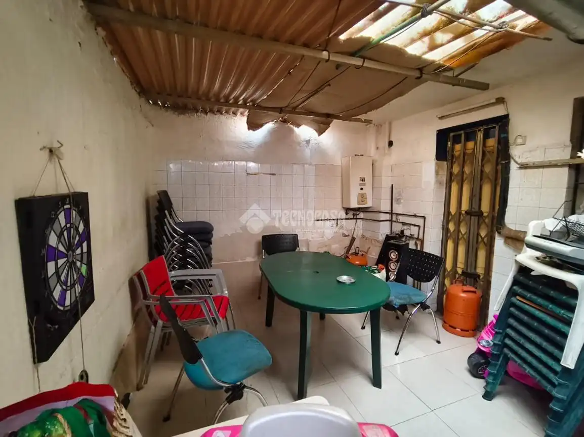 Piso en venta en Alicante / Alacant