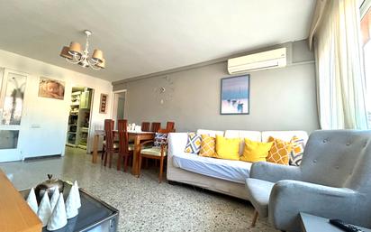 Living room of Attic for sale in Terrassa  with Air Conditioner