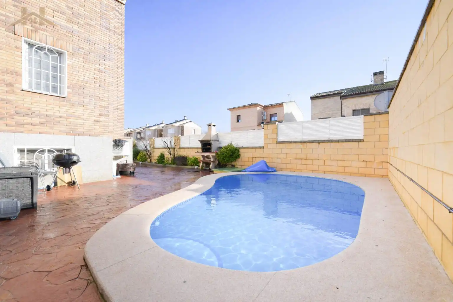 Piscina de Casa o chalet en venta en Ugena con Aire acondicionado, Calefacción y Jardín privado