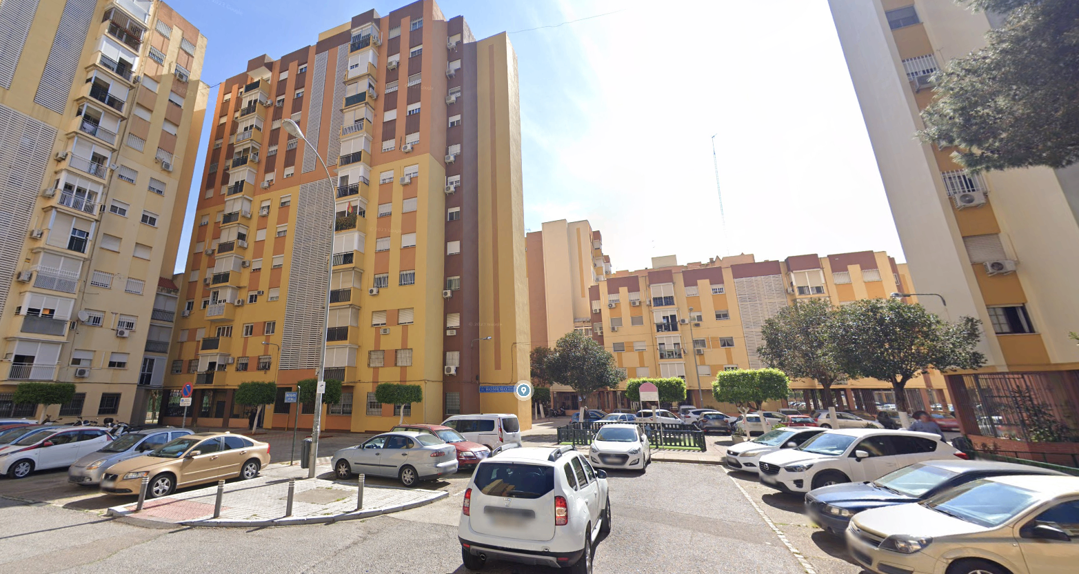 Exterior view of Flat for sale in  Sevilla Capital