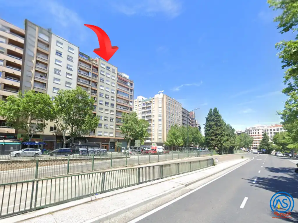 Exterior view of Flat for sale in  Zaragoza Capital  with Heating, Parquet flooring and Oven