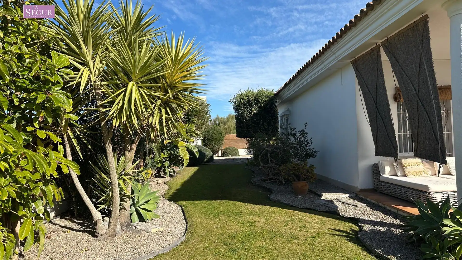 Jardín de Finca rústica en venta en Barbate con Aire acondicionado, Jardín privado y Terraza