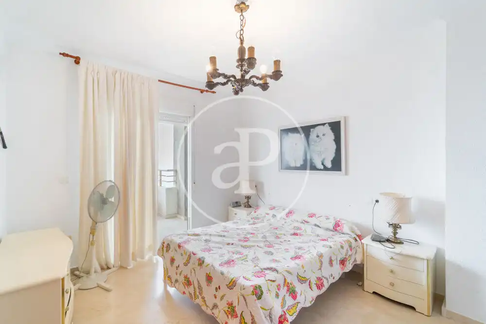 Bedroom of Flat for sale in Benidorm  with Air Conditioner, Heating and Terrace