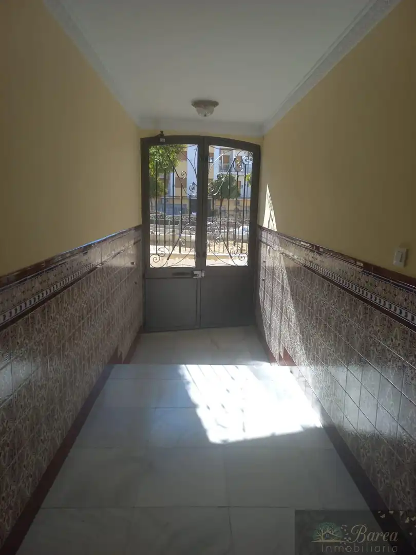 Piso en venta en Rute con Terraza y Balcón