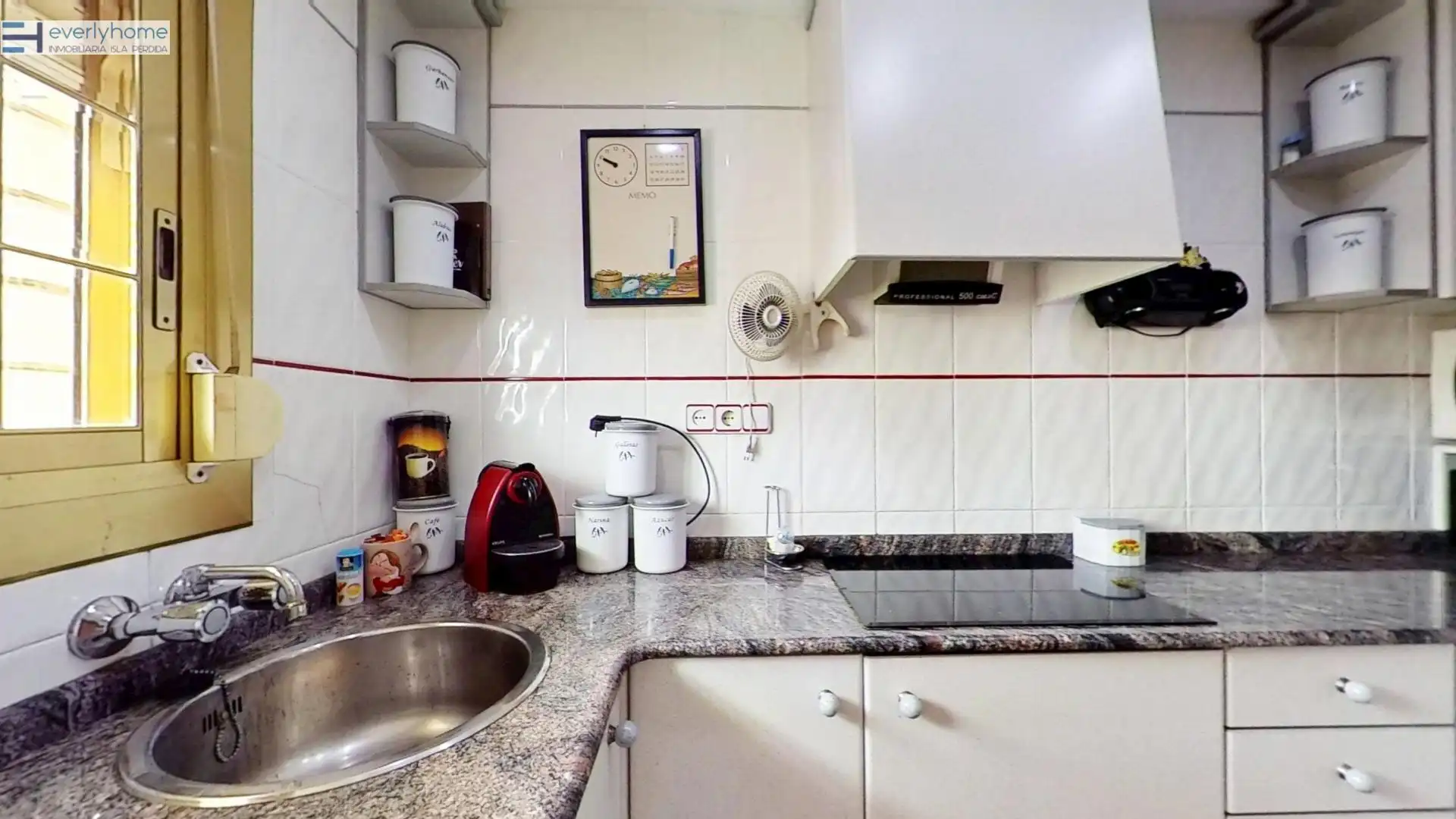 Cocina de Apartamento en venta en La Pobla de Farnals con Jardín privado y Piscina comunitaria