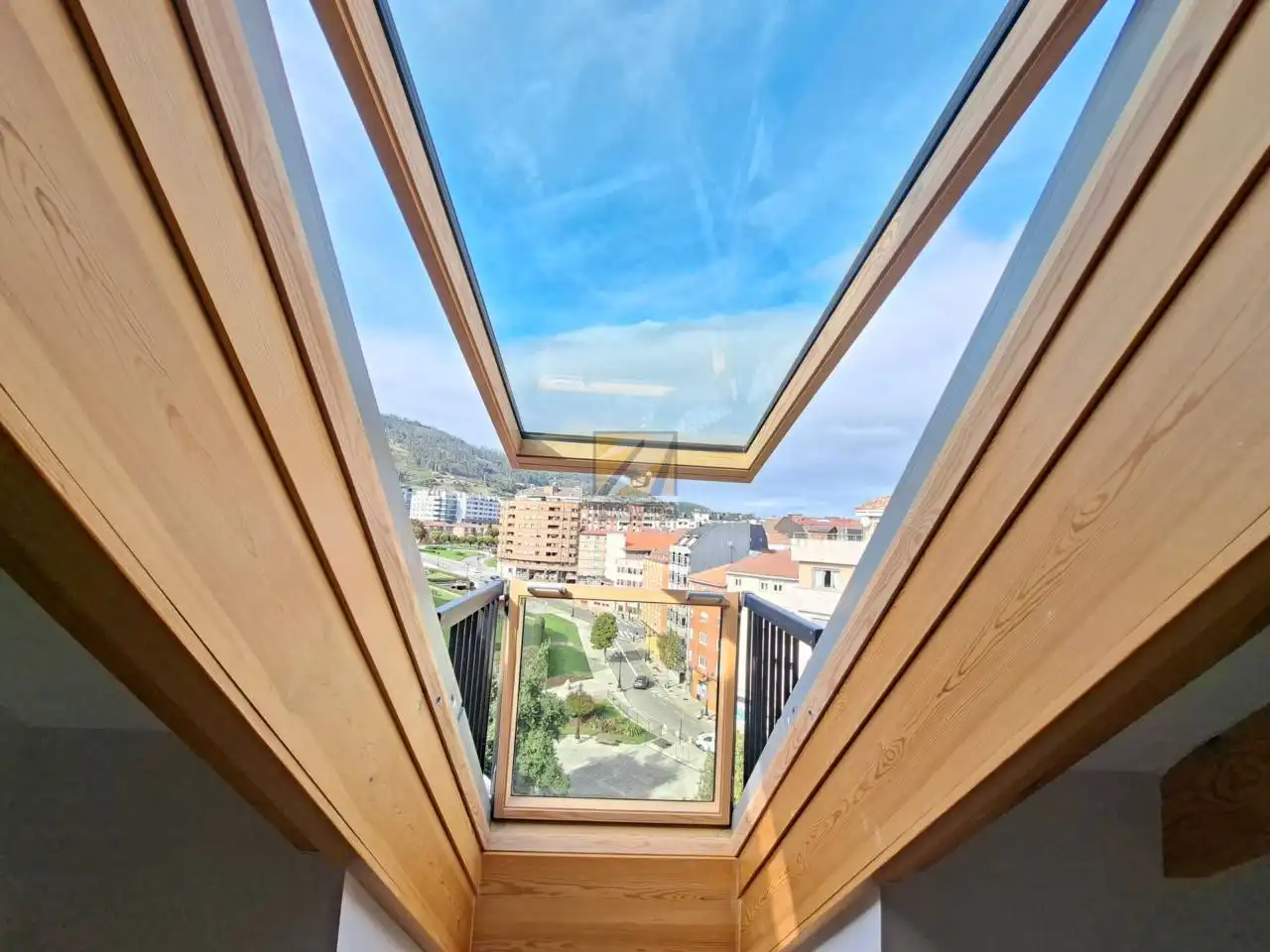 Balcony of Attic for sale in Oviedo   with Heating, Terrace and Furnished