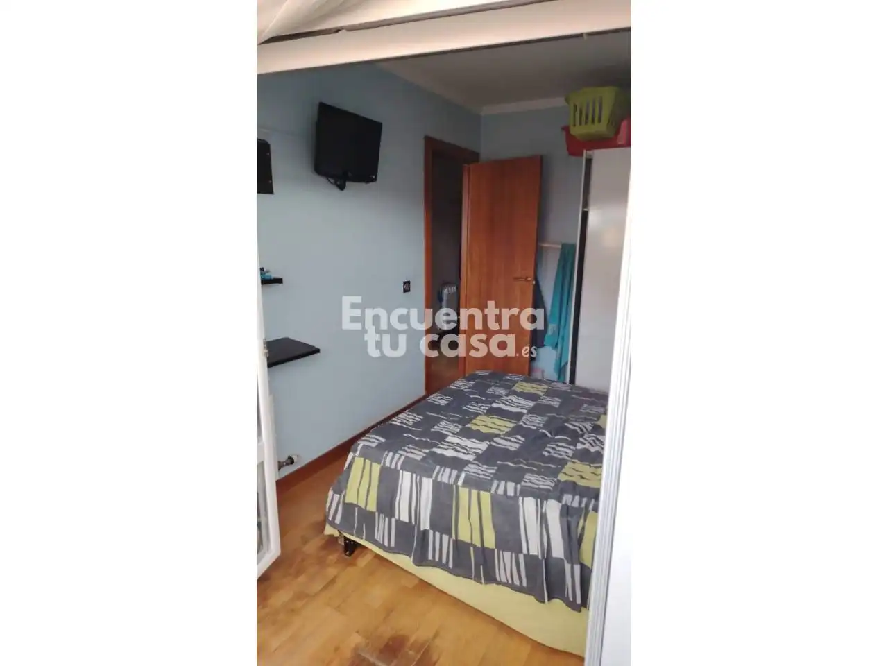Habitación de Piso en venta en Moriscos con Calefacción, Parquet y Terraza