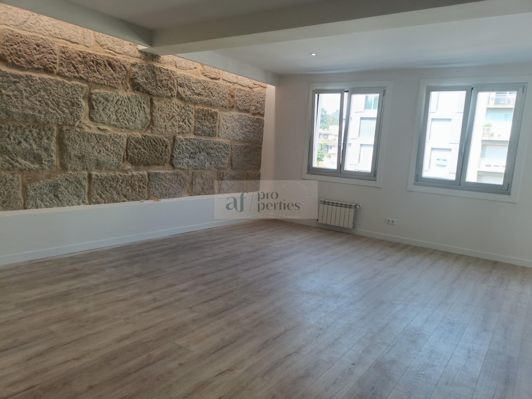 Attic for sale in Vigo   with Heating