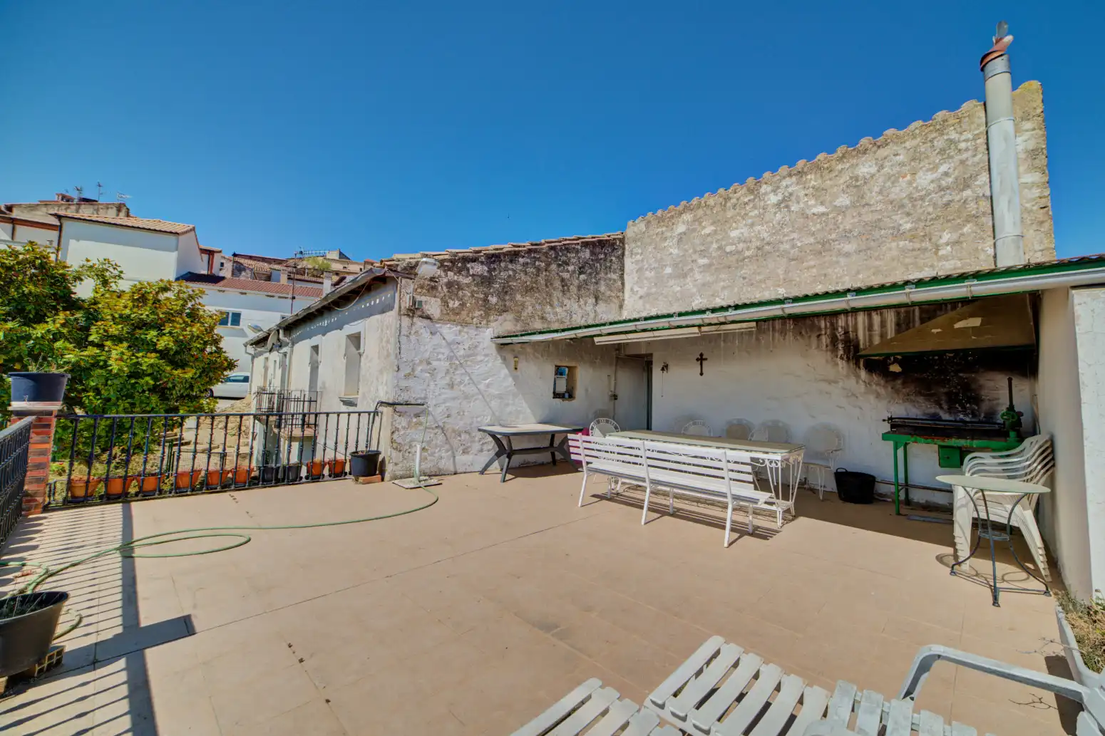 Vista exterior de Casa o chalet en venta en Pueyo / Puiu con Calefacción, Jardín privado y Terraza