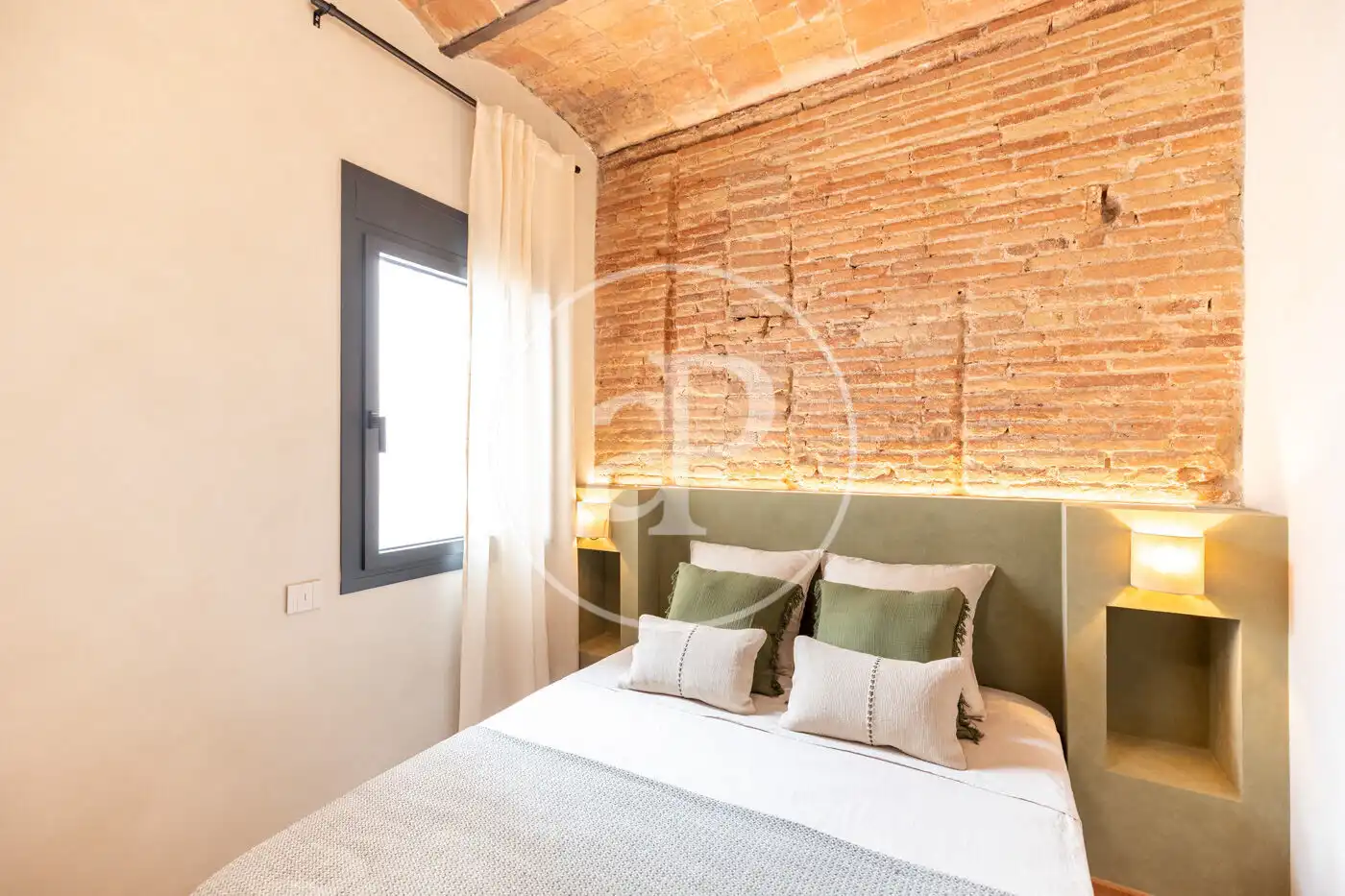 Piso con terraza en venta en Ronda de la Univ., imagen 17