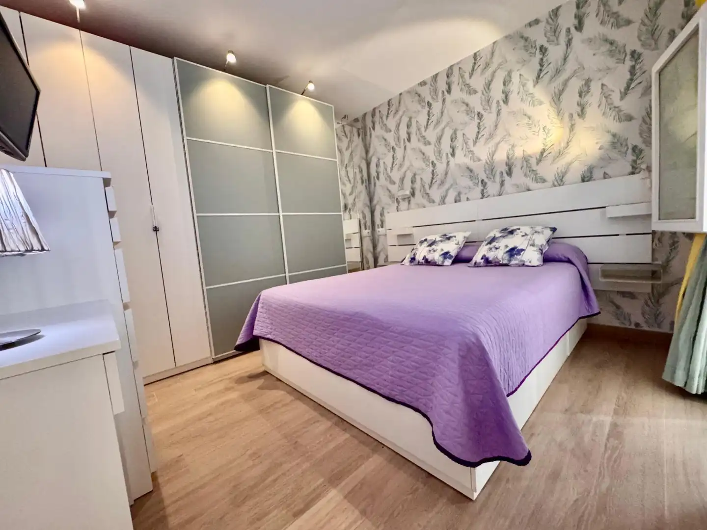 Habitación de Piso en venta en Arona con Jardín privado, Terraza y Amueblado