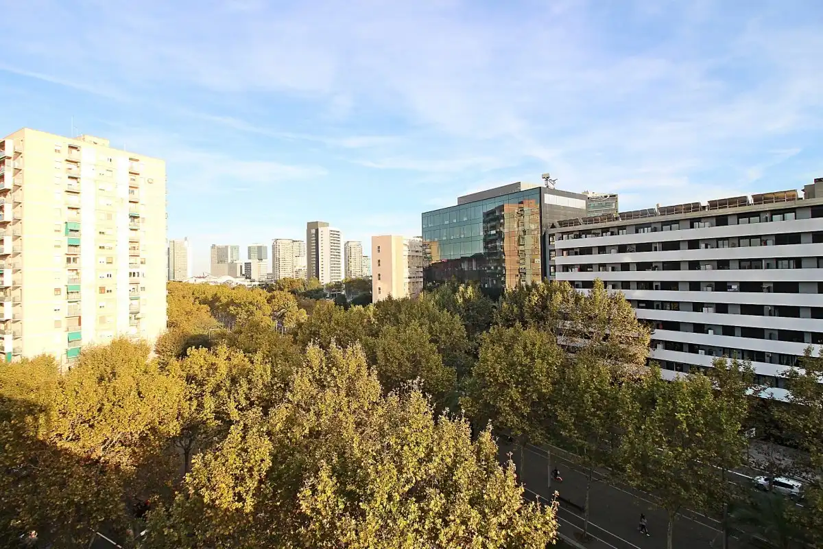 Vista exterior de Piso de alquiler en Barcelona con Aire acondicionado, Calefacción y Terraza