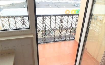 Balcony of Duplex for sale in Narón  with Heating, Parquet flooring and Oven